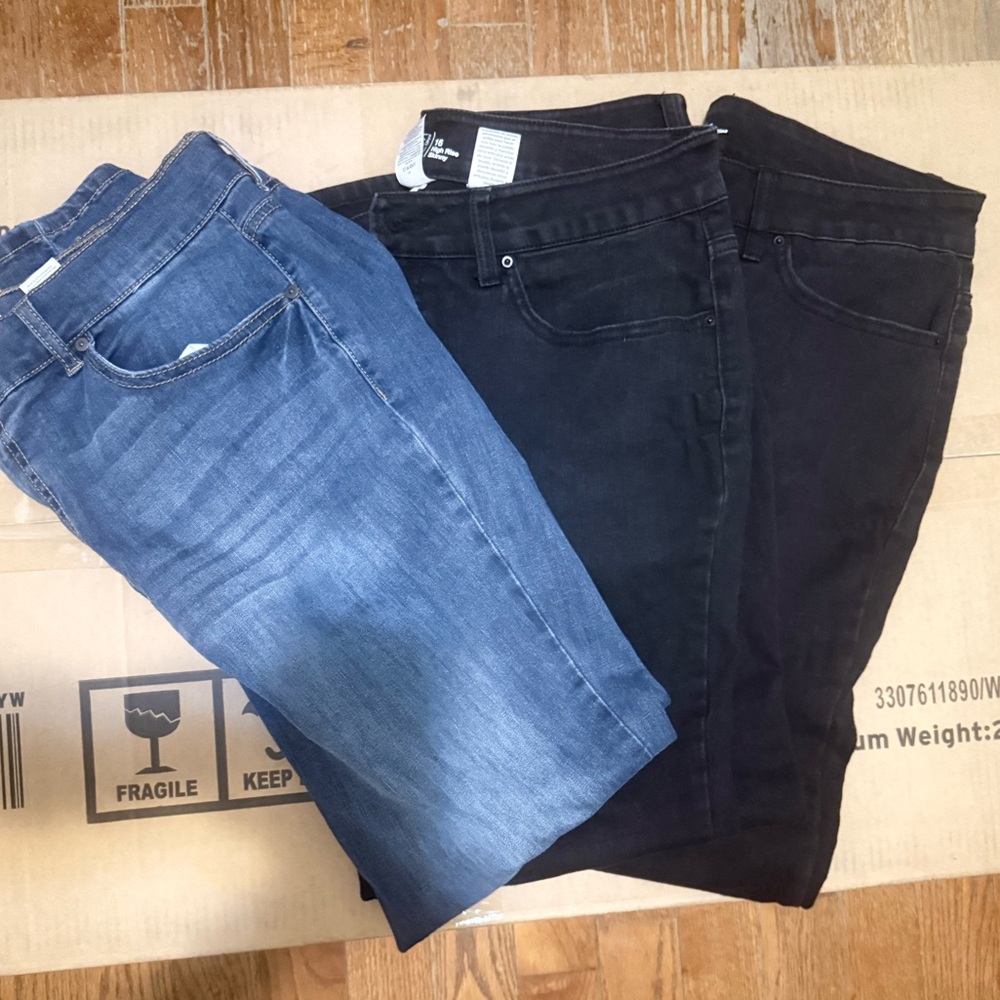 3 Pr Women’s Slim Jeans - Blue and Black